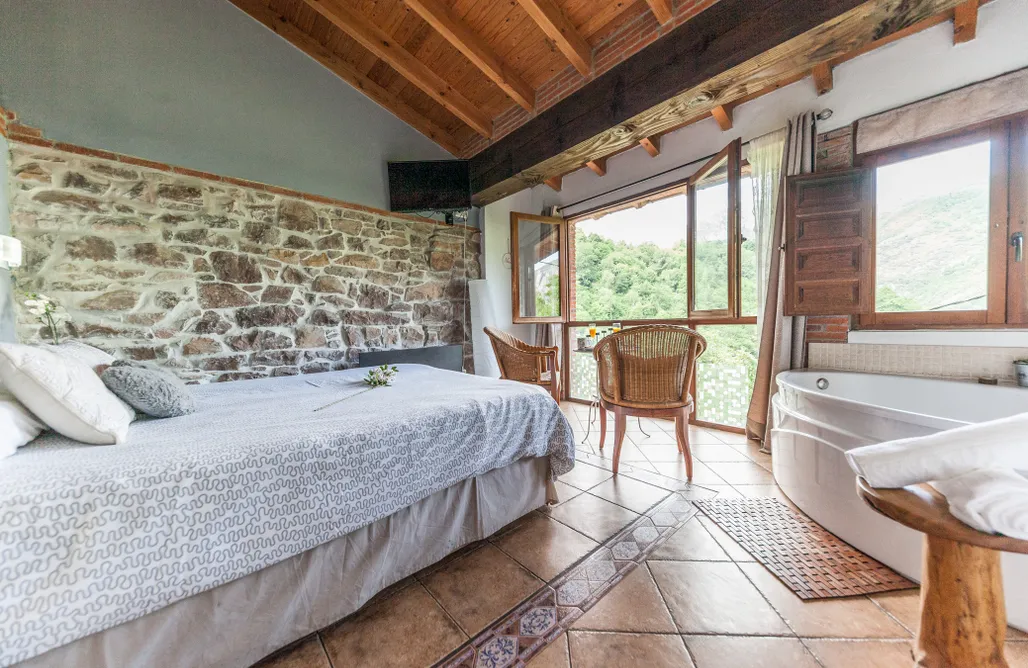 AlohaCamp Carbayu, jacuzzi, vistas espectaculares, barbacoa y chimenea 2