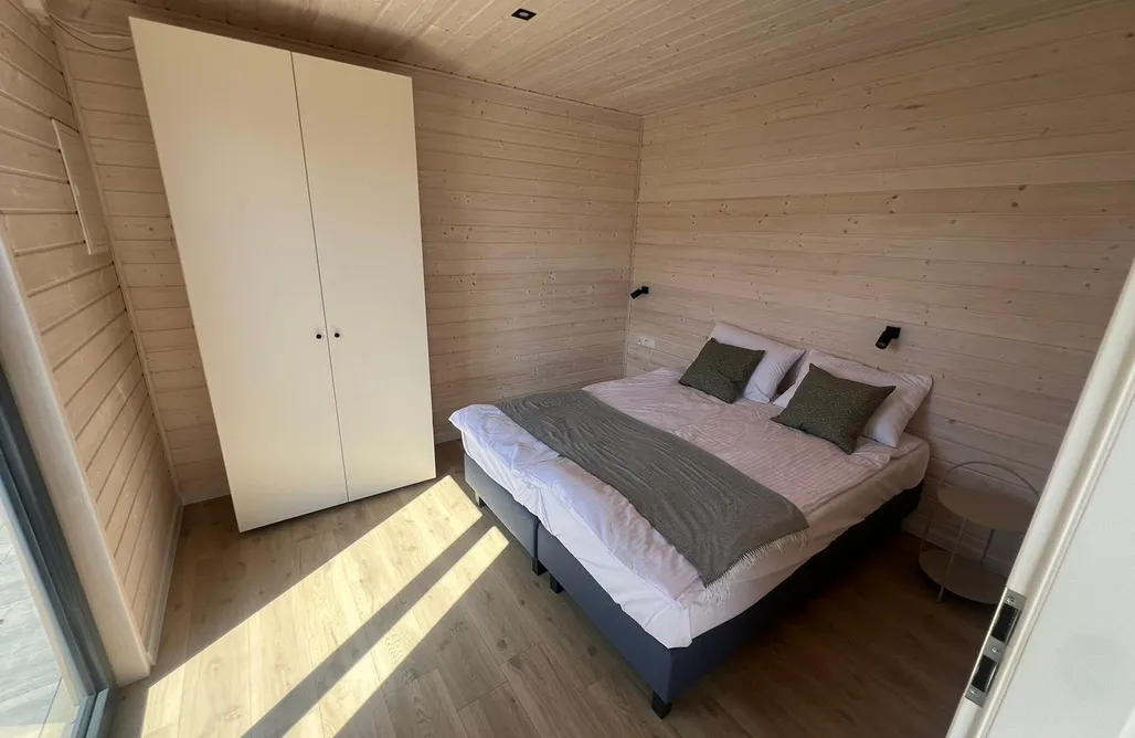 AlohaCamp Domek 4 osobowy z przystosowaniem do pobytu osób niepełnosprawnych  2