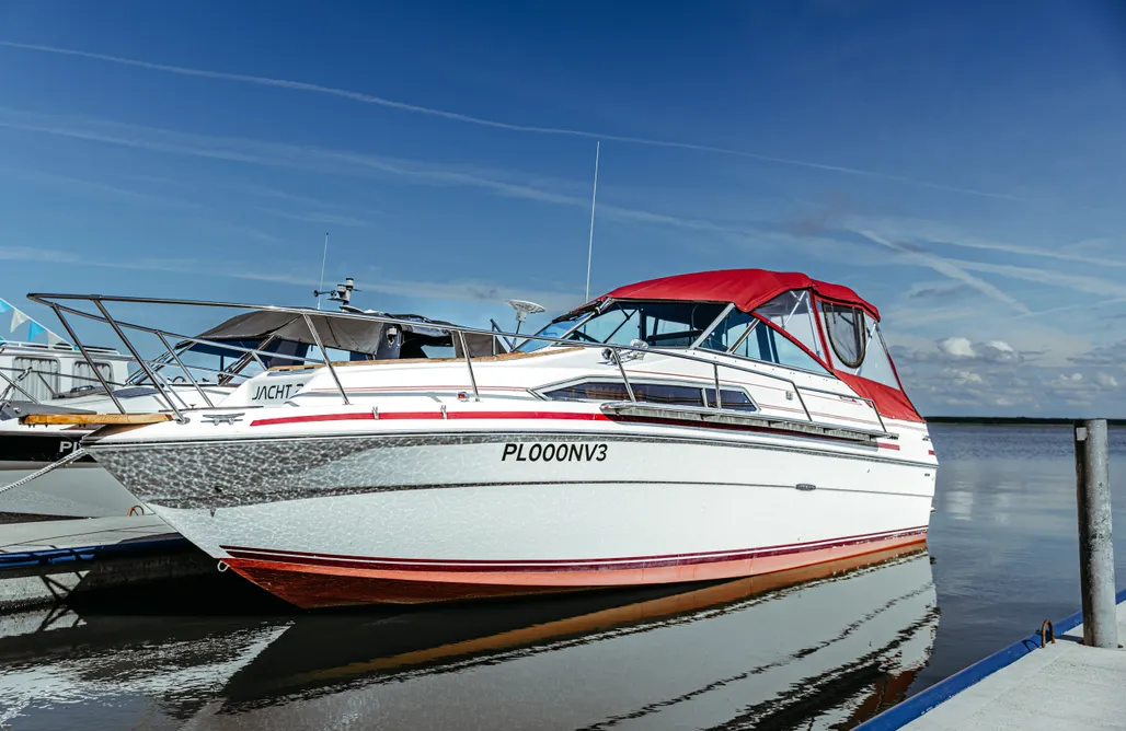 AlohaCamp Yacht II 1