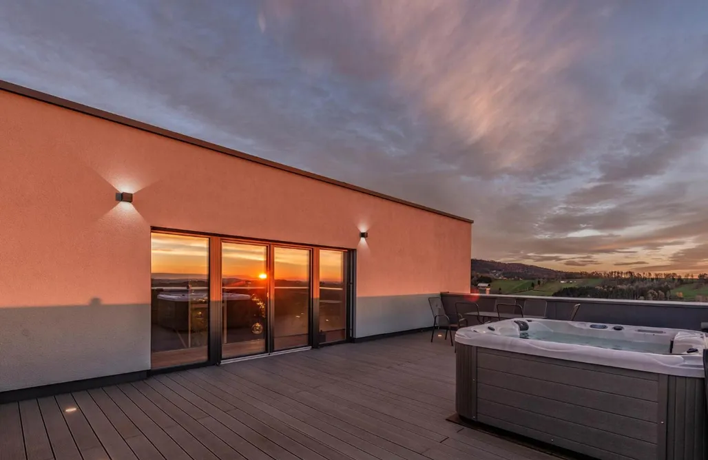 Unterkunft AlohaCamp Moderne Villa mit Whirlpool und Heimkino 3