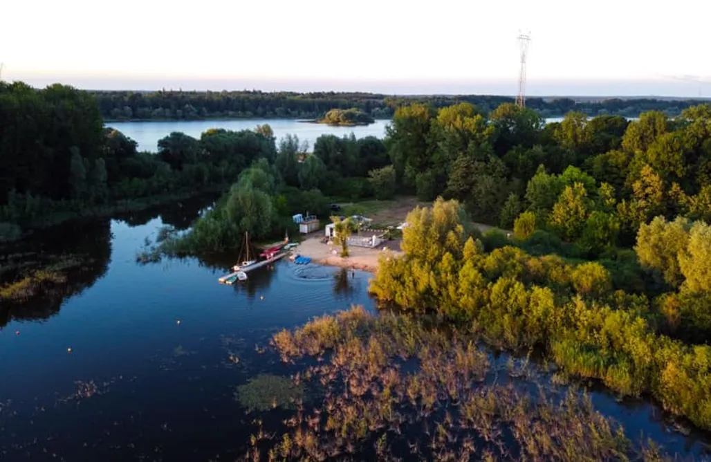 Pole Namiotowe Małopolska Miejsce kamperowe - Przystań Siewierz 2