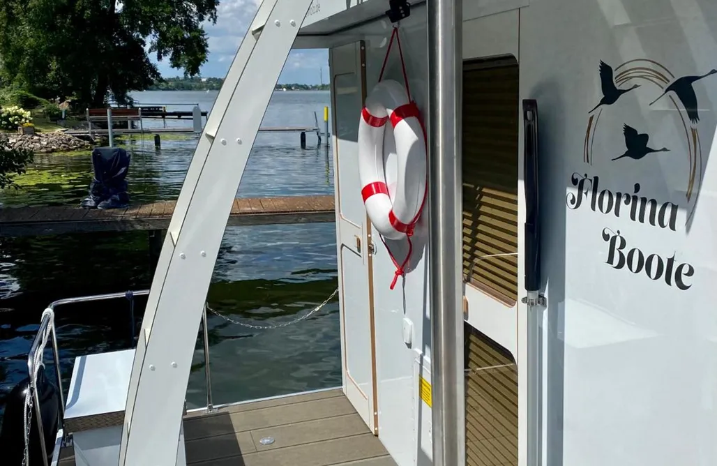 AhoiWerder Rollyboot Florina  AlohaCamp