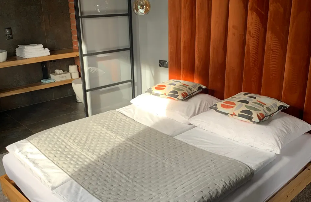 AlohaCamp Loft Regent 3