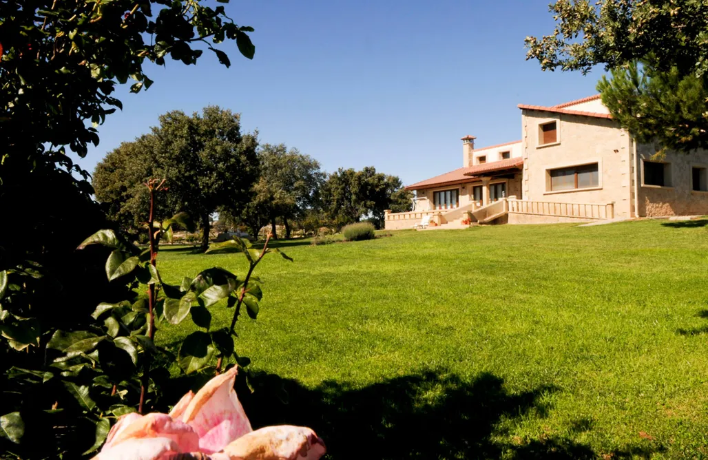 noclegi AlohaCamp Casa entre piedras y estrellas 5