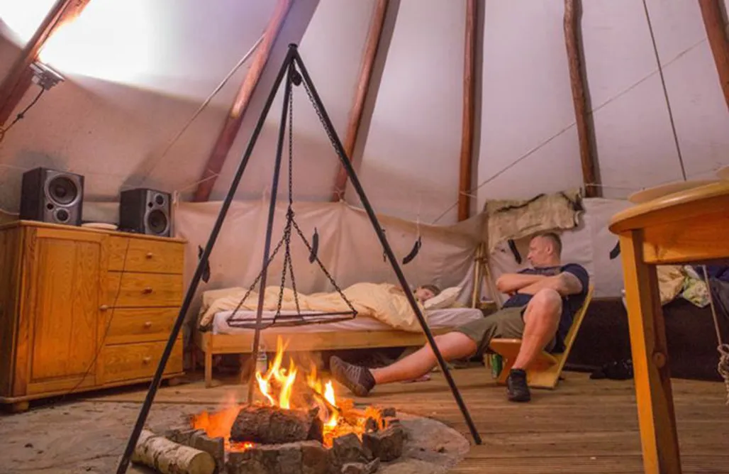 AlohaCamp accommodation Tipi Nad Jeziorem - Osada Indiańska 5