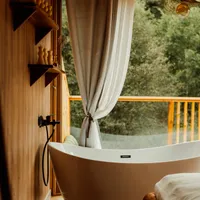 Irmina ospitante Domki na drzewie - Kołobrzeg - Sauna - PolanaGlamp