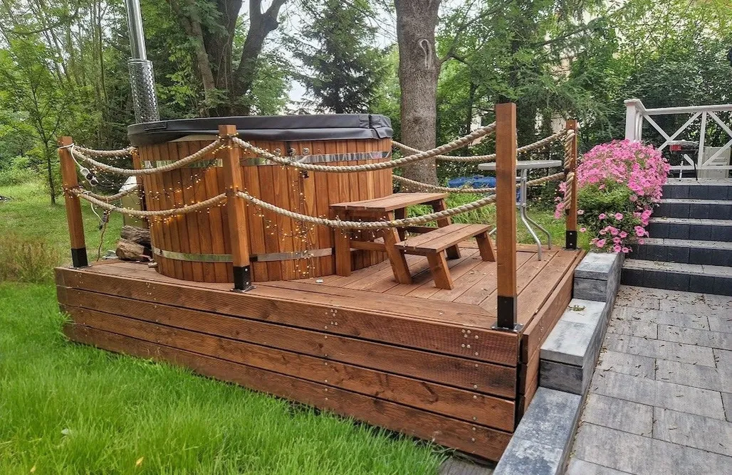 noclegi AlohaCamp Domek z jacuzzi Pod Starym Dębem 4