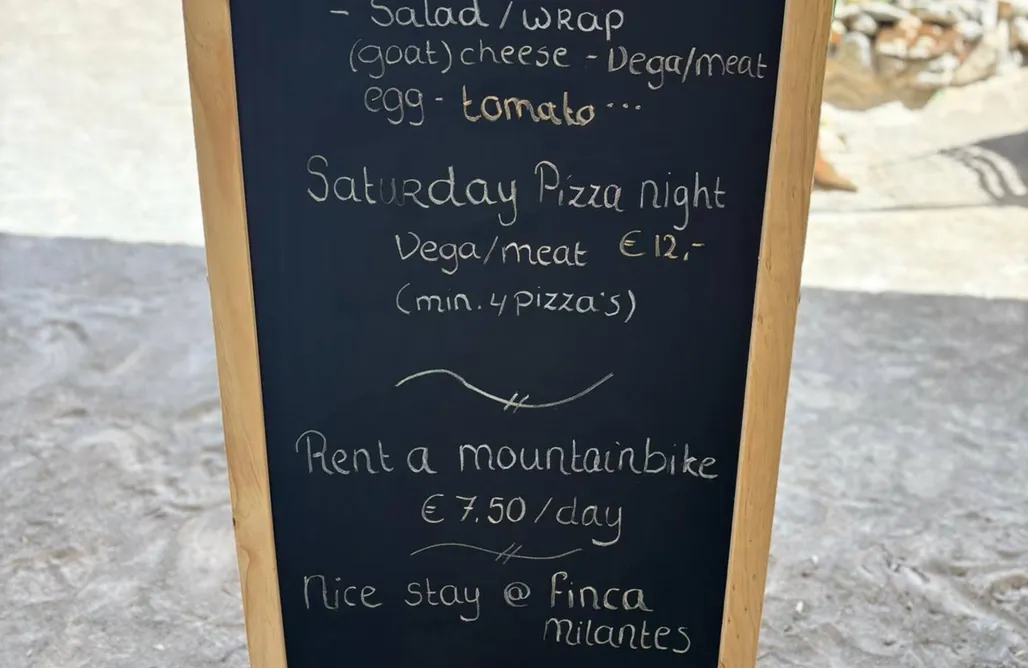 AlohaCamp Bell tent @ Finca Milantes 4