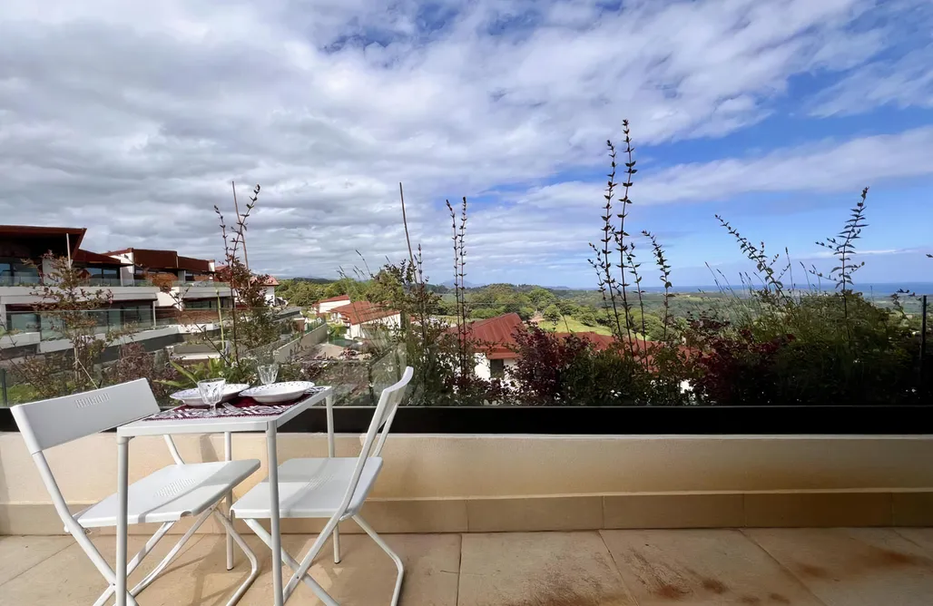 alojamientos AlohaCamp Apartamento con vistas en Canales 5