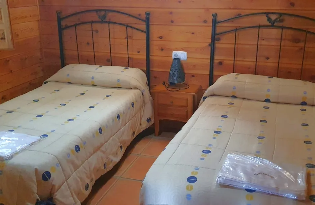 AlohaCamp El Nogueral Cabaña Los Picones 4