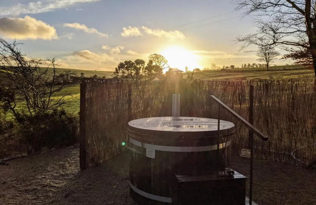 Hébergement AlohaCamp Let's Glamp Retro - Queen 4