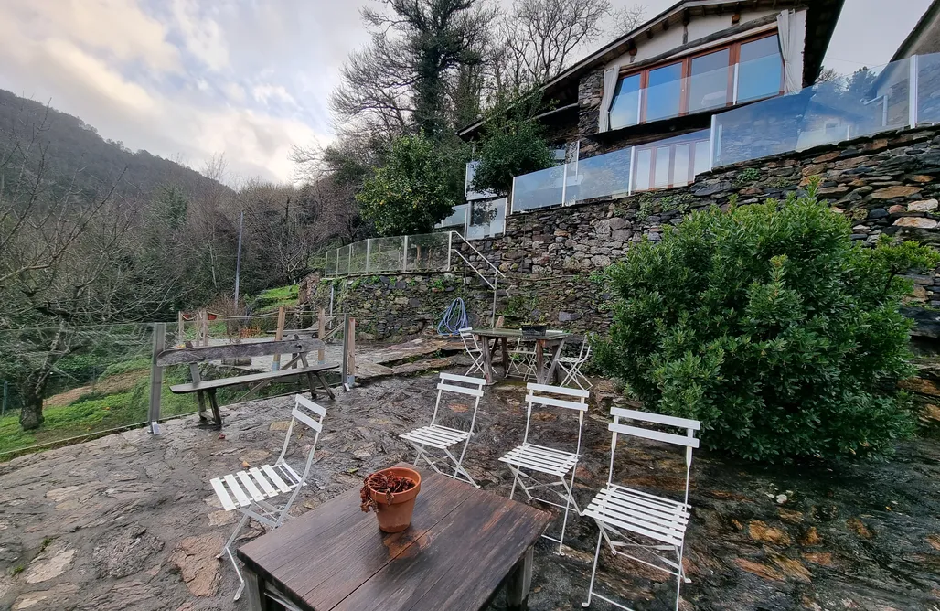 AlohaCamp accommodation Cabo do Mundo Casa Rural 3