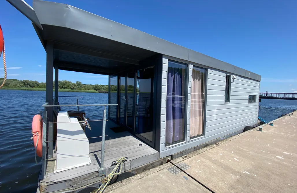 AlohaCamp Dom na wodzie Morgan 2  2