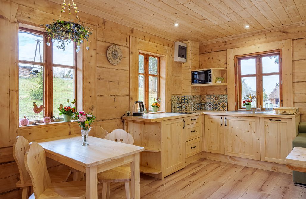 AlohaCamp Leśna Chatka z prywatnym jacuzzi  4