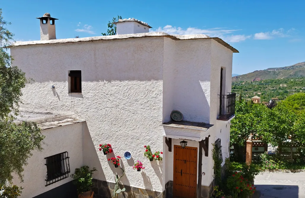 AlohaCamp accommodation Balcón de Válor: Casa con terraza 2