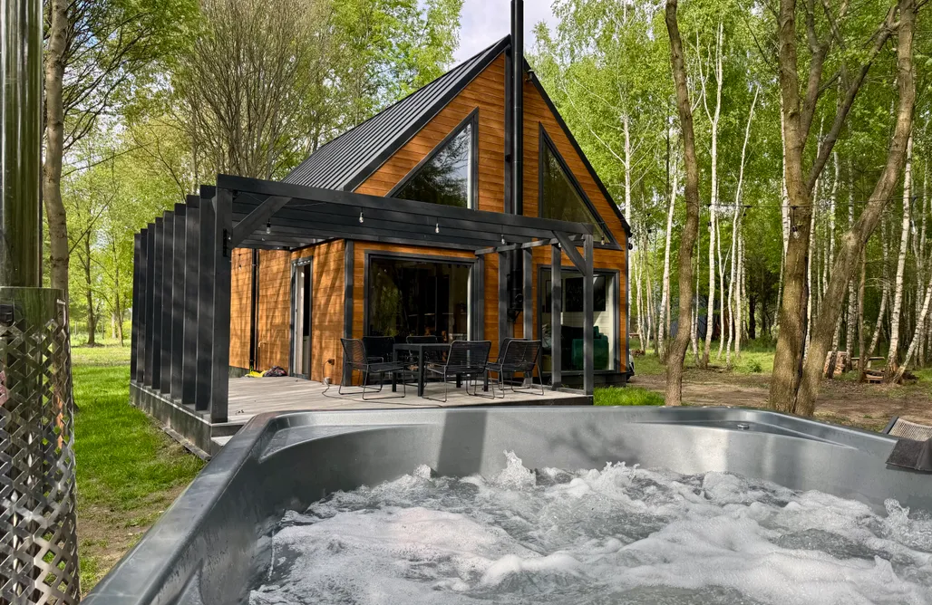 Bledzewo Domki GreenWood Dom z jakuzzi i furtką do lasu 2