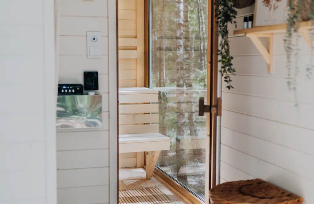 noclegi AlohaCamp Domki w drzewach Siedlisko Polanka 1