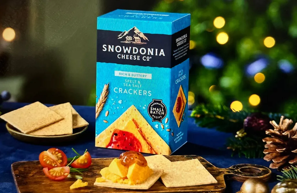 AlohaCamp Caban Tan Y Ffawydd with private wood fire hot tub 1