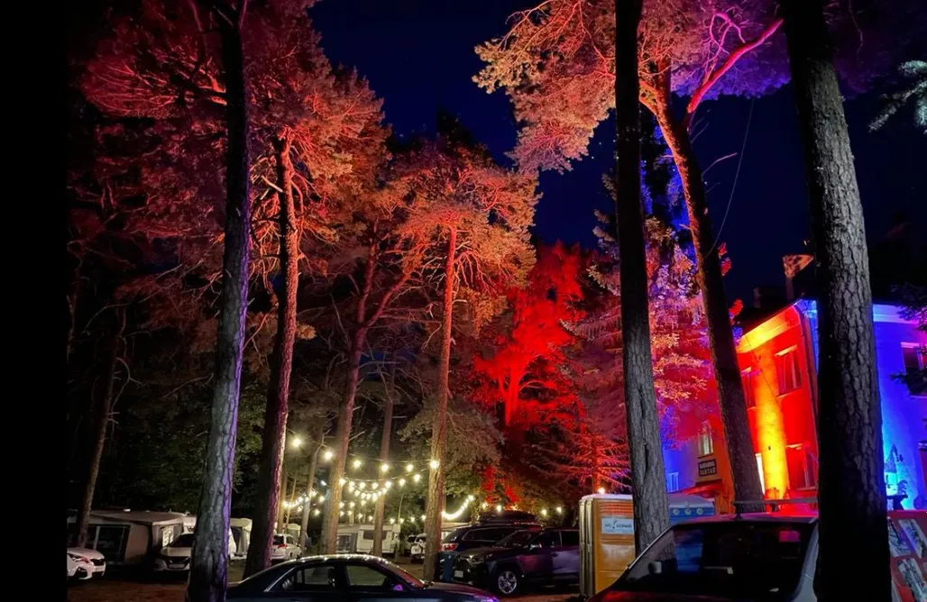 Camping Poland Miejsce kamperowe - Hel Caravans Village - Ośrodek na Klifie 1