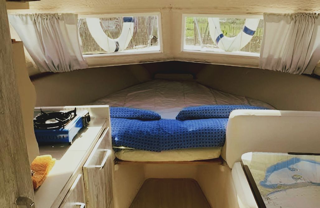 AlohaCamp Barco Varado 2