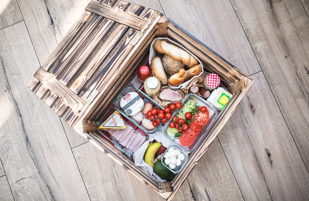 AlohaCamp Szara Reneta 1