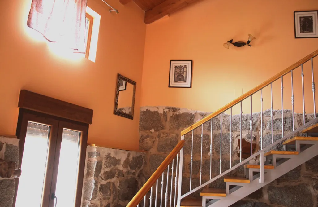 noclegi AlohaCamp Las Casitas del Corralon. Sanchorreja, Ávila 1