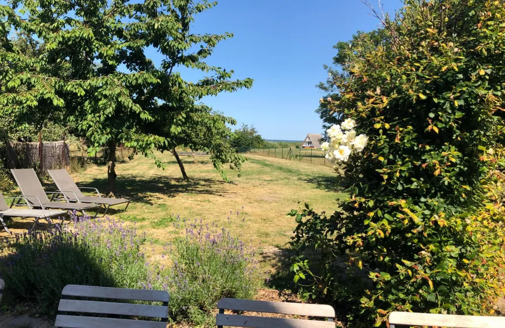 Landhaus am Achterwasser mit Bootssteg AlohaCamp