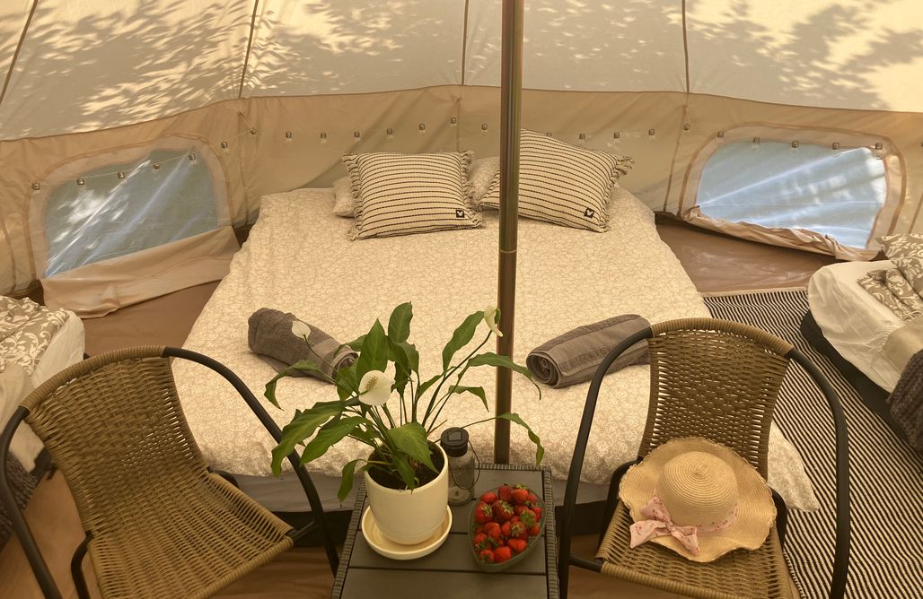 AlohaCamp Namiot Glampingowy 4 osobowy - przy rzece 1