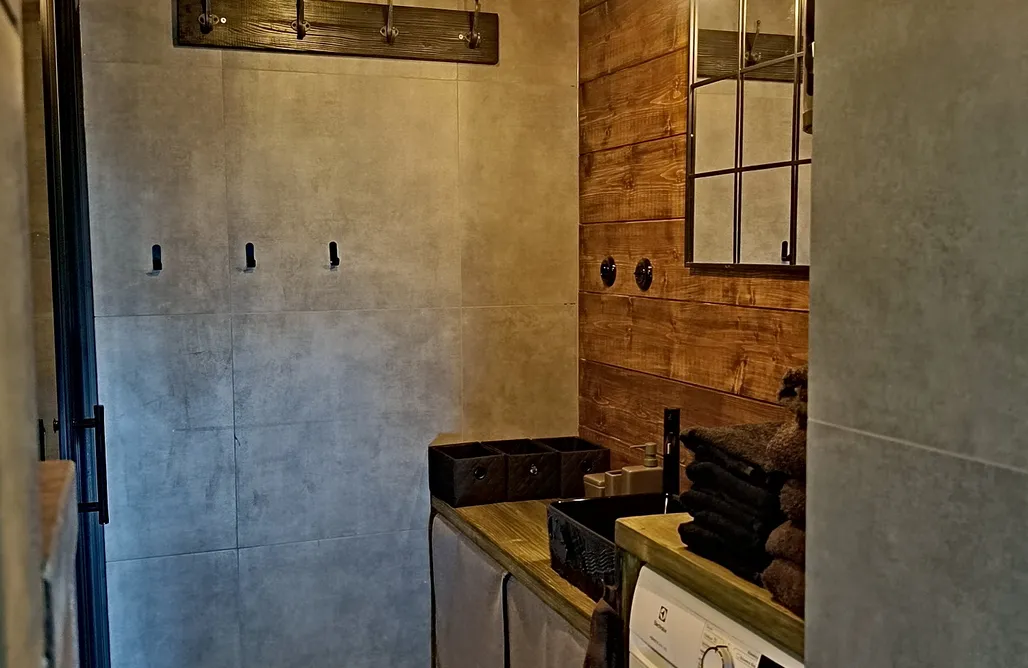 Settlement Ptosek Bieszczady Pine Cottage AlohaCamp