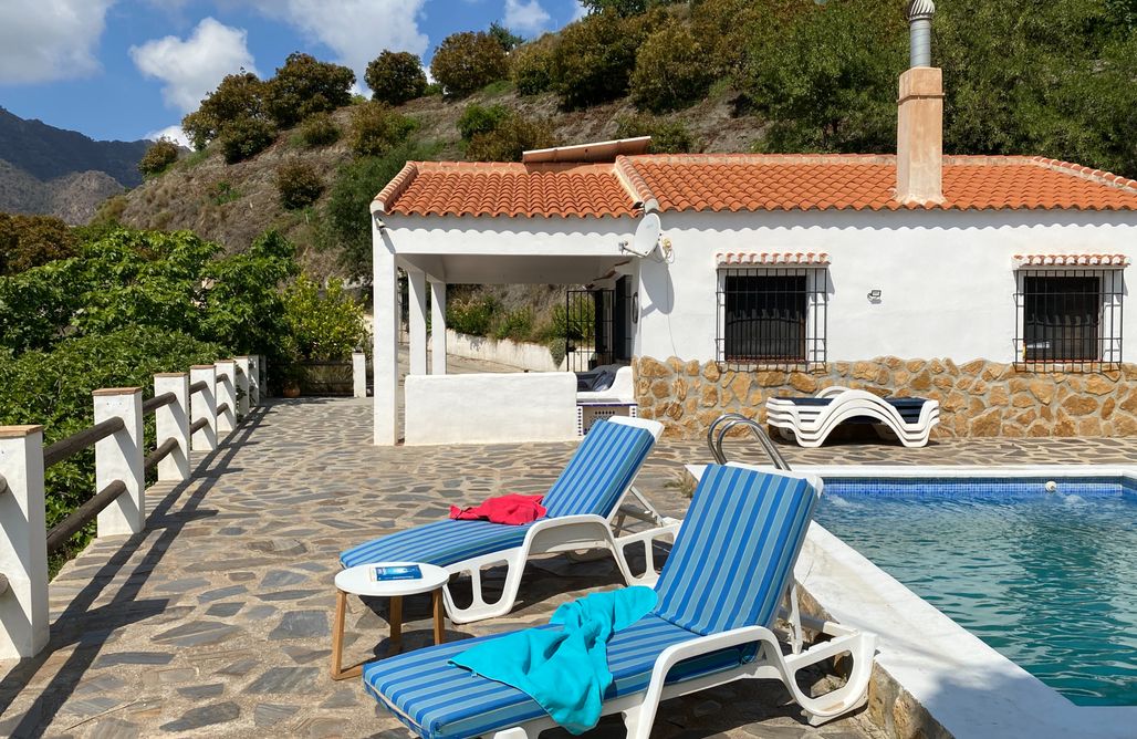 Cortijo Peña Blanca UNIQUE holiday rentals Los guajares 🏠