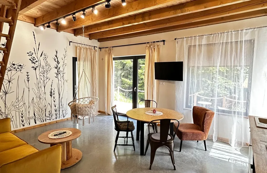 Alloggi AlohaCamp Szumidomki Zawoja  3