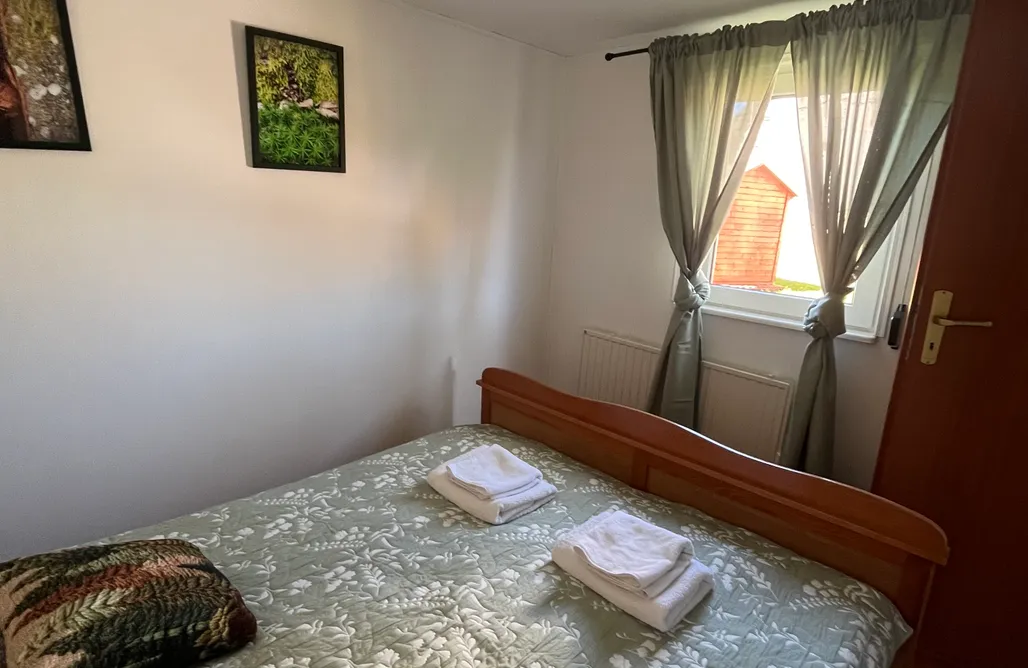 AlohaCamp domek leśny 4