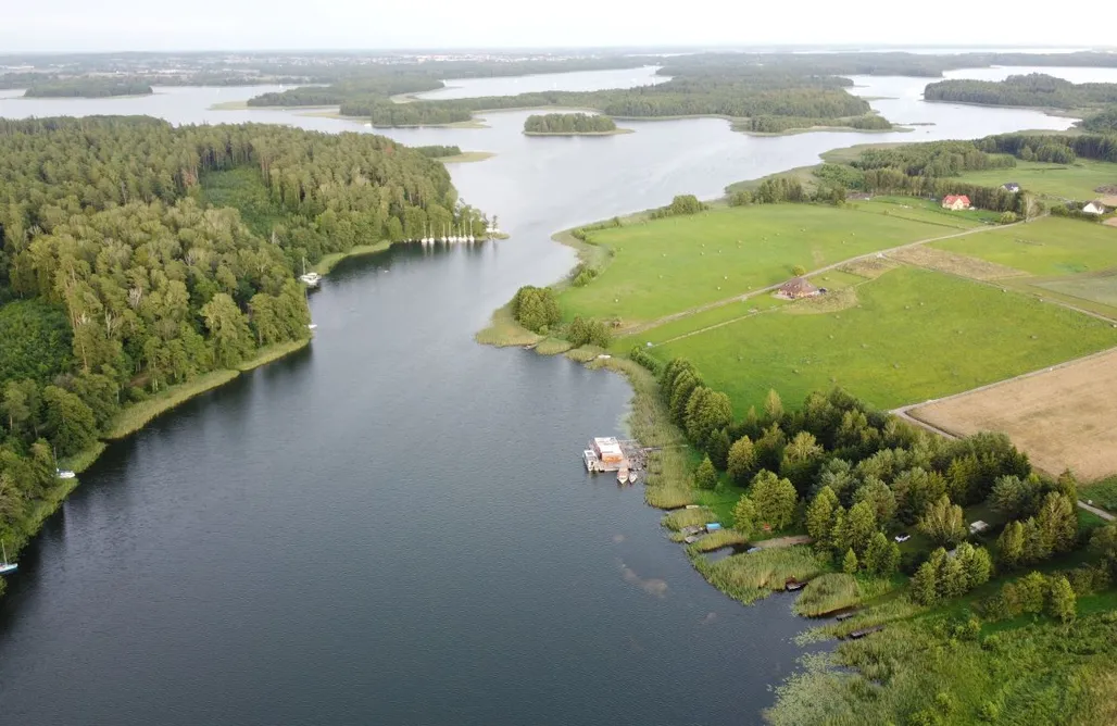 noclegi AlohaCamp Pływające domki na Mazurach - Houseboat Stella (5 os.) i Luna (6 os.) 1