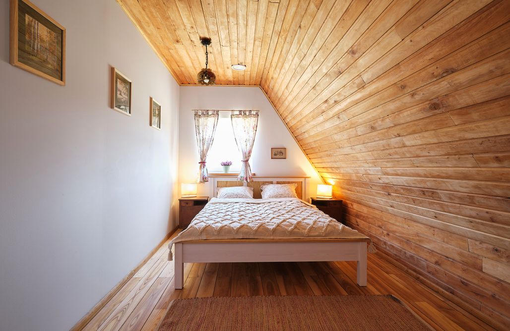 AlohaCamp Chata czerwona 2