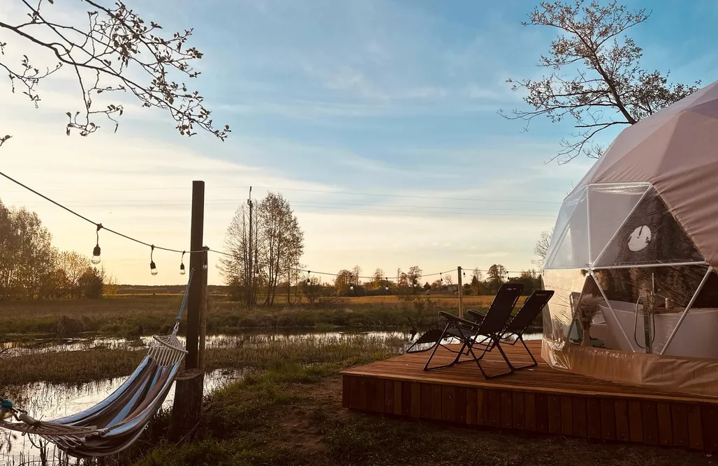 ubytovanie AlohaCamp Luxury Glamping z  prywanym jacuzzi - SPA  przy rzece 5
