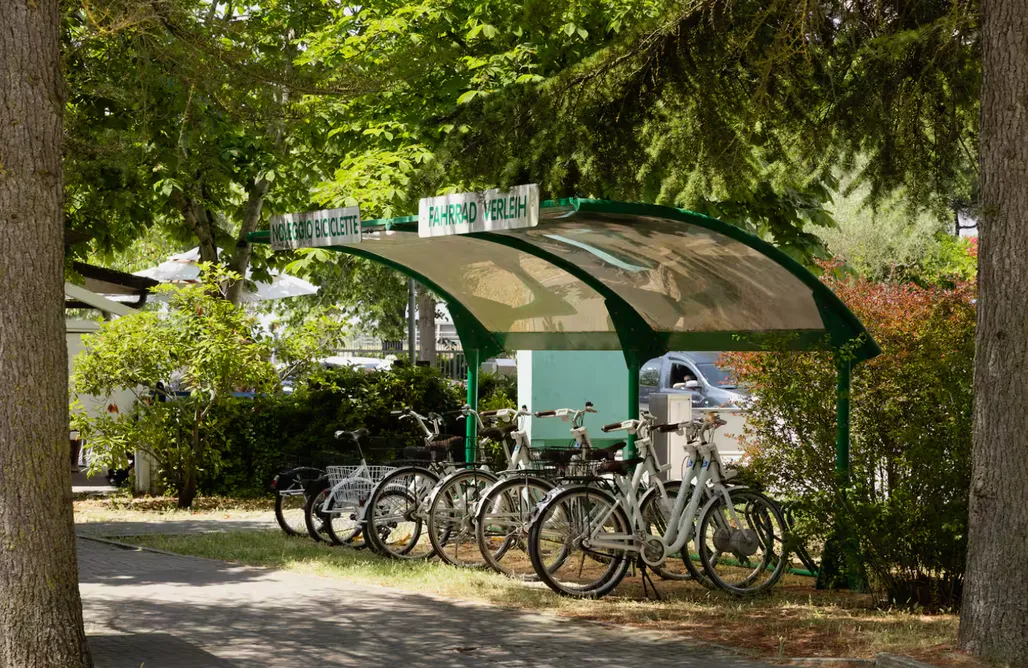 AlohaCamp accommodaties Cesenatico - domki mobilne z tarasem blisko morza 1
