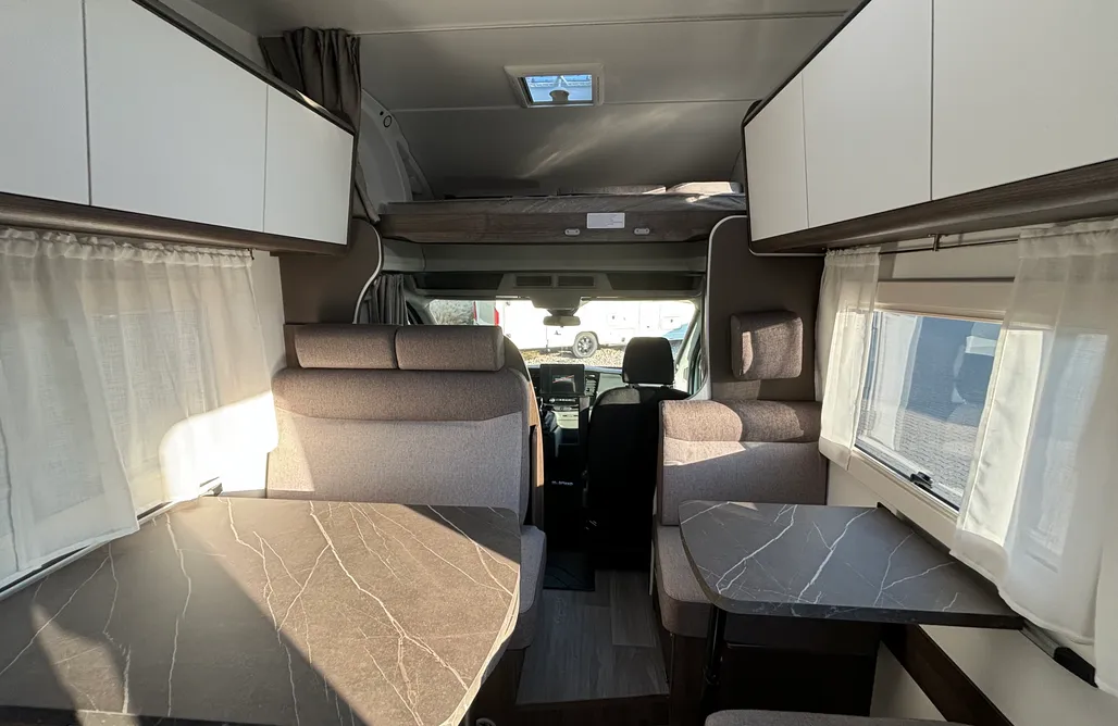 noclegi AlohaCamp Rodzinny kamper Benimar Sport 324UP | alkowa | do 6 os. 5