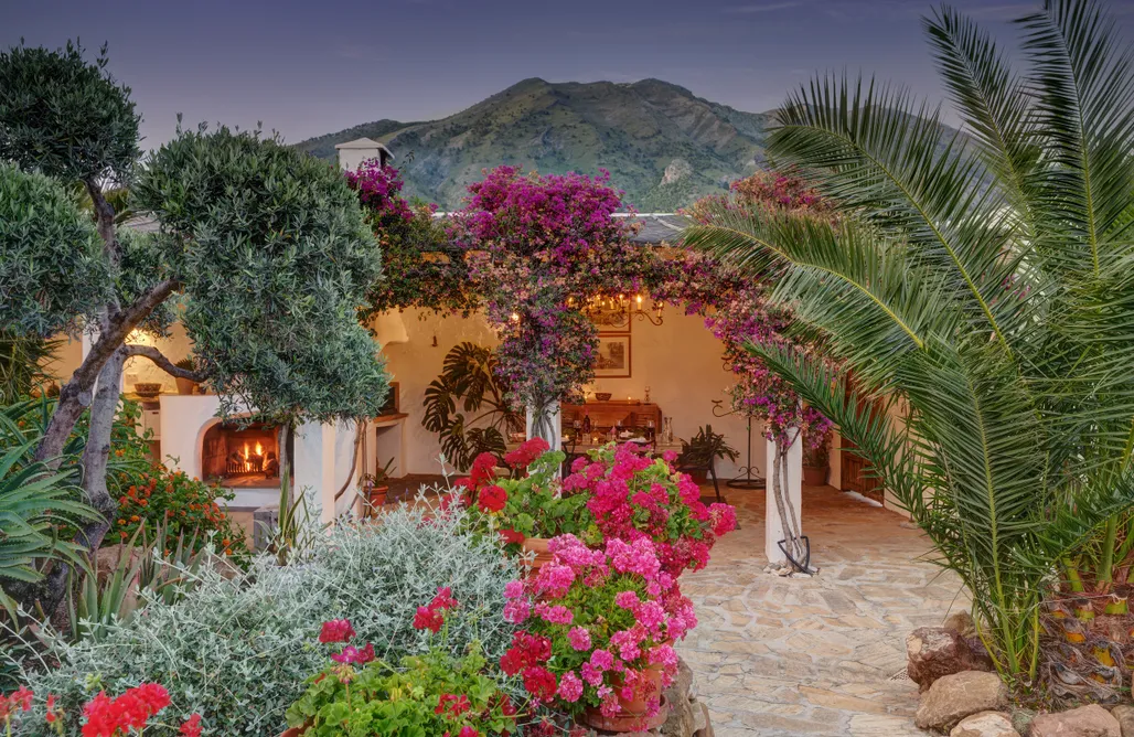 The Hunting Lodge at El Carligto AlohaCamp