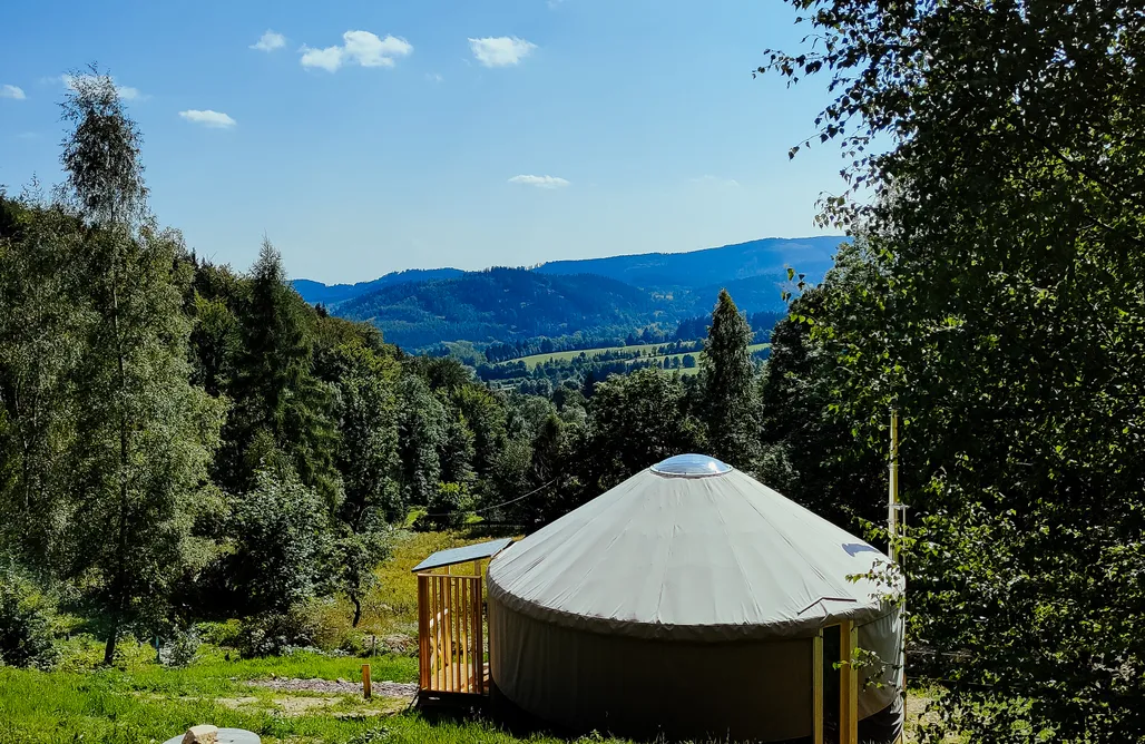 AlohaCamp Jurta Szara (max 4 os. dorosłe) 1