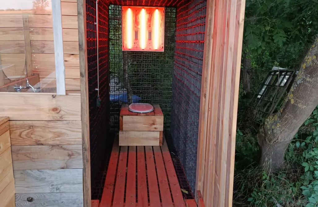 AlohaCamp Tiny House am Waldrand 1