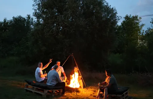 Zdjęcie obiektu Biwak Bajlando - Miejsce kamperowe i namiotowe
