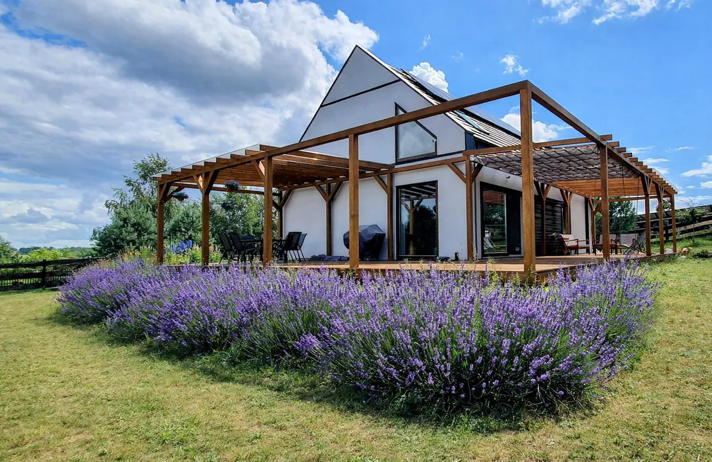 Dom nad Jeziorem Przystań Jeziorowskie – Twój kurs na Mazury 2