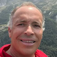 MIGUEL ANGEL propietario San Benito La Casa de mis Abuelos