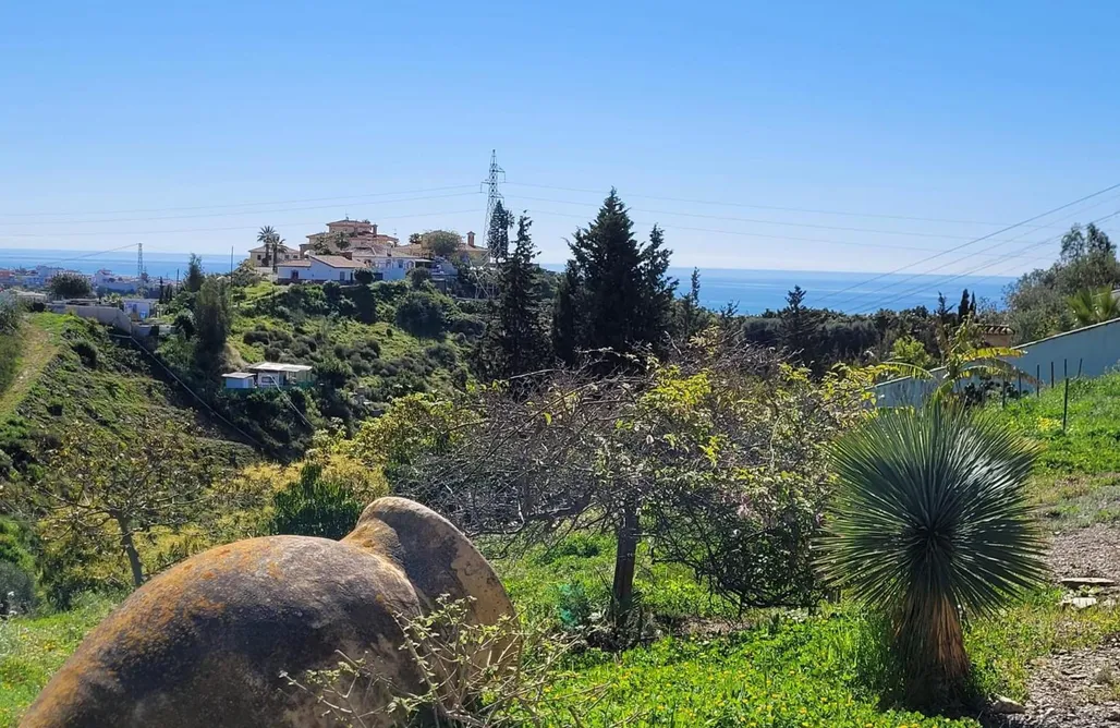 alojamientos AlohaCamp Finca Montebello Benajarafe 5