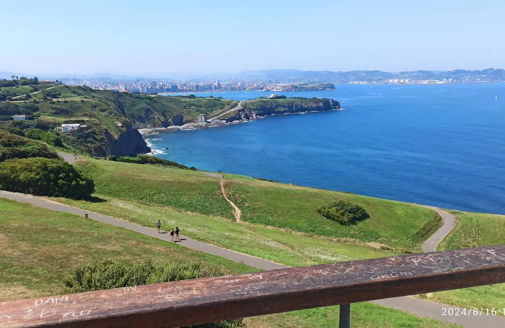 alojamientos AlohaCamp El Gorín Casona 1