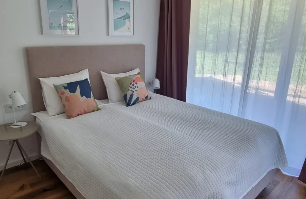 AlohaCamp Dom różowy 4