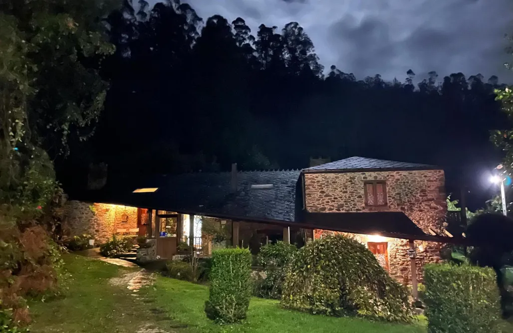 alojamientos AlohaCamp Turismo Rural O Vilar 4