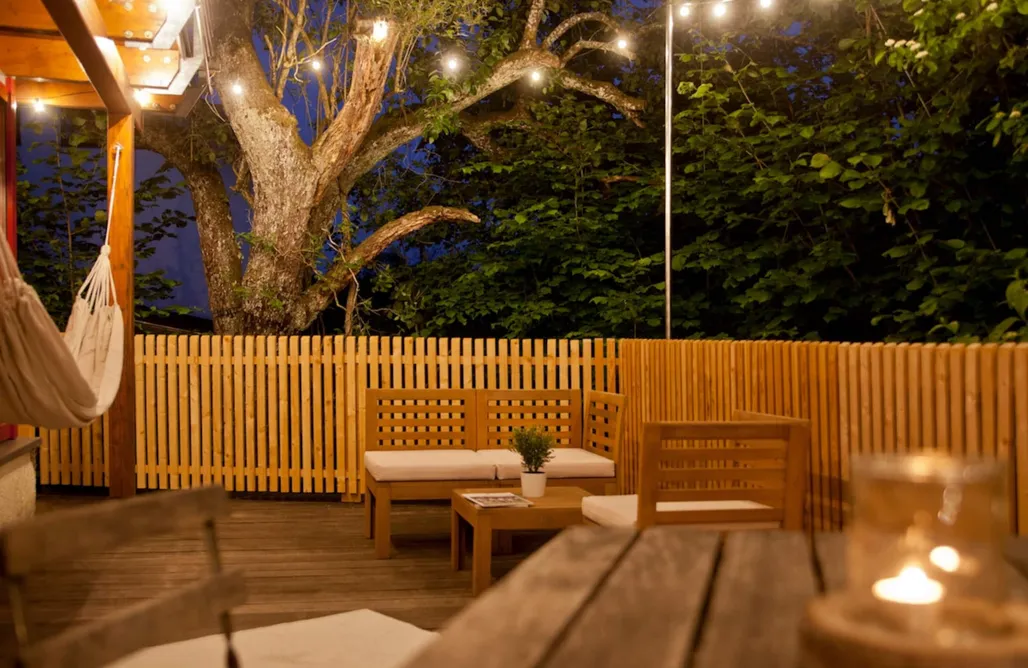 Glamping Maison du renard et du lièvre, grande terrasse, en lisière de forêt, pour les familles 3