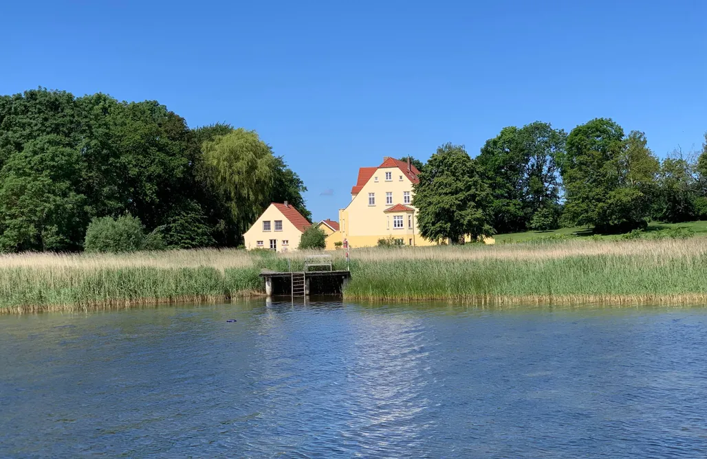 Ferienhaus direkt am Strand Gut Grubnow Rügen 2