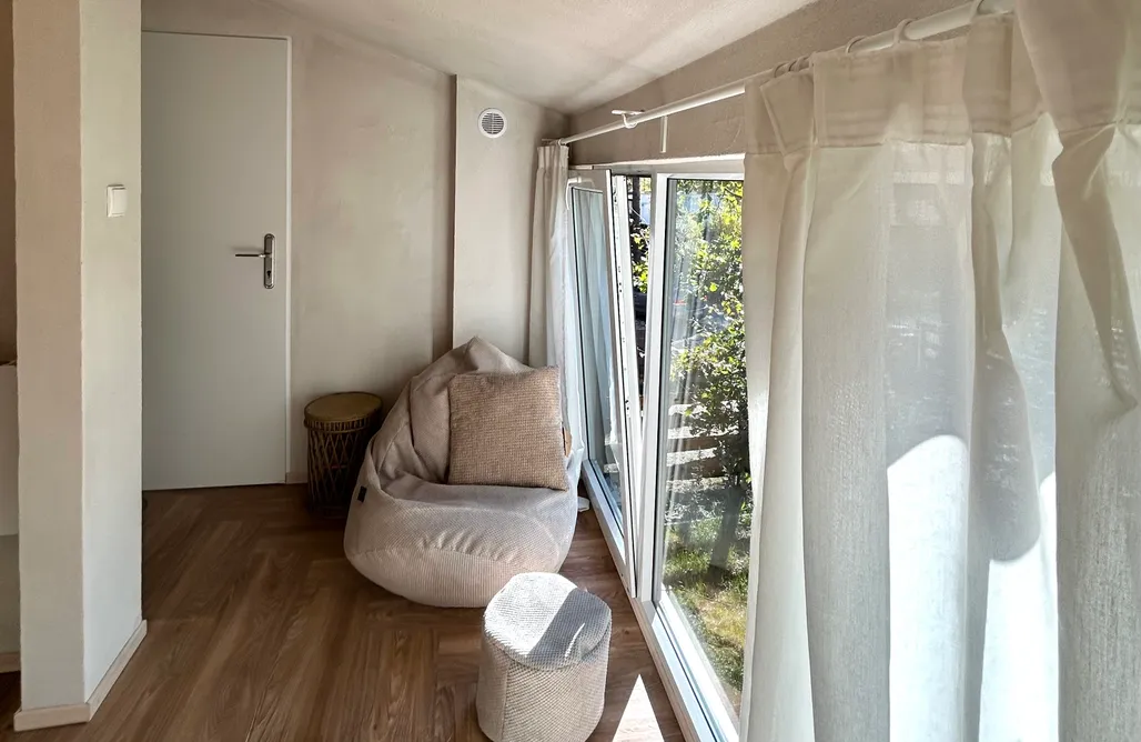 noclegi AlohaCamp Lubiana180 uroczy domek nad jeziorem 1